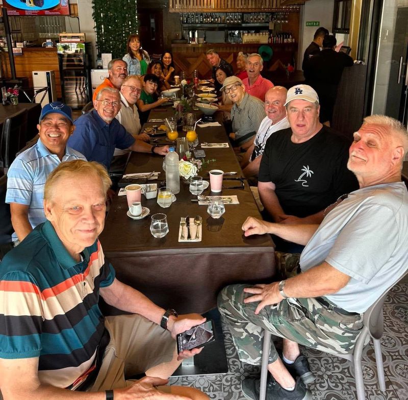meetup at Reynaldo's Steak House